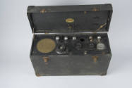 Gled portable 6-tube radio broadcast receiver