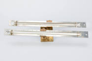 pair of maximum and minimum thermometers
