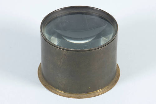 collimator with projection lens