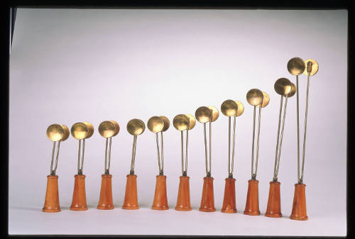 low frequency wire tuning fork, E2